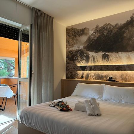 Hotel Cladan Assisi Luaran gambar