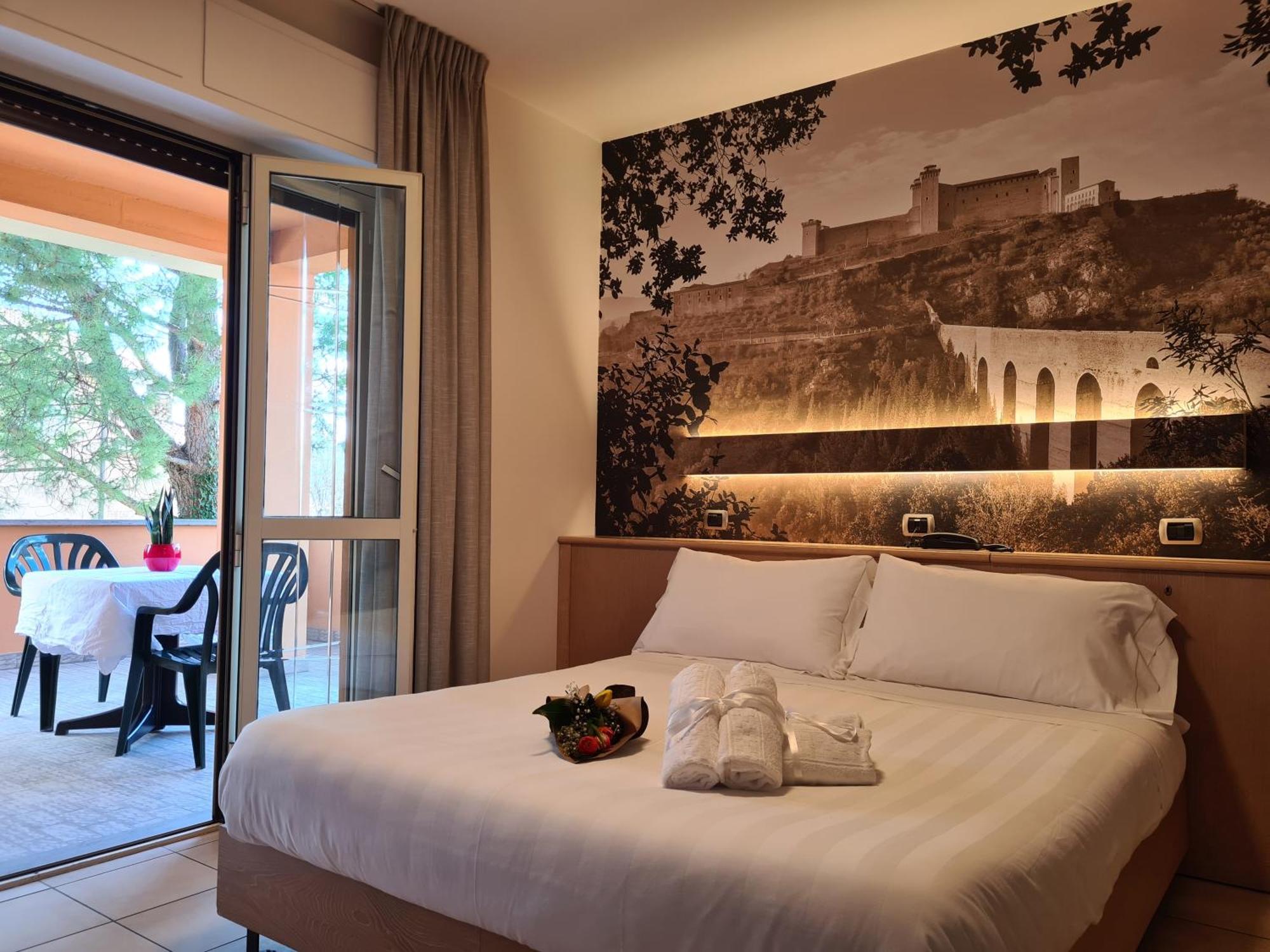 Hotel Cladan Assisi Luaran gambar