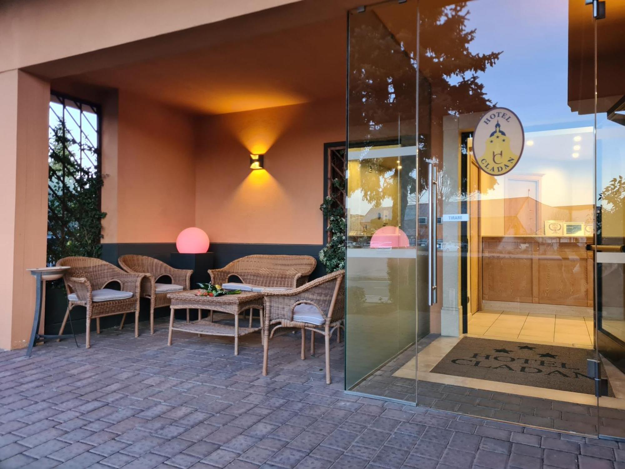 Hotel Cladan Assisi Luaran gambar
