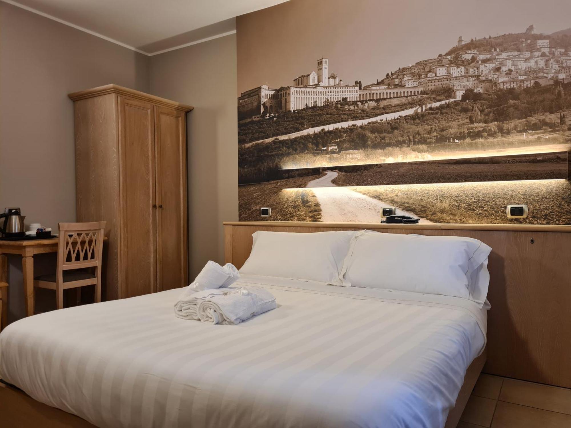 Hotel Cladan Assisi Luaran gambar