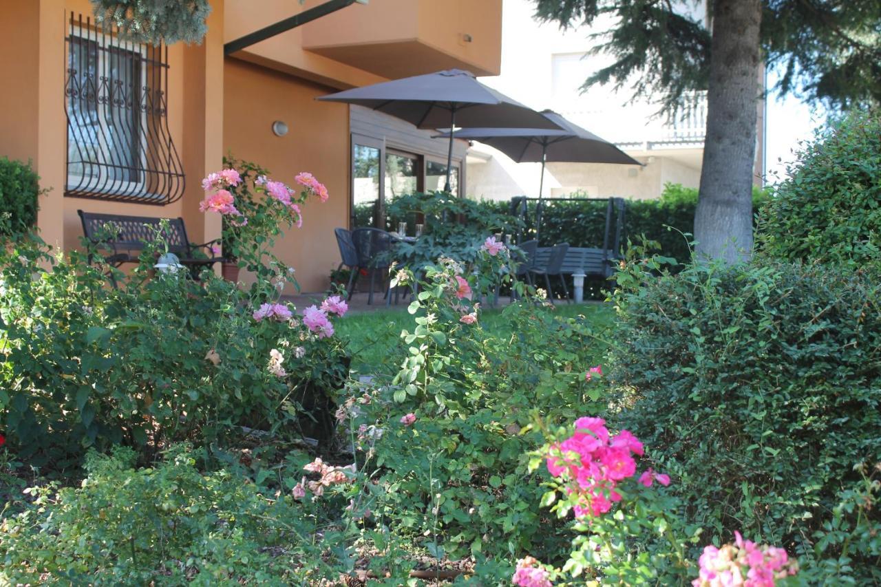 Hotel Cladan Assisi Luaran gambar
